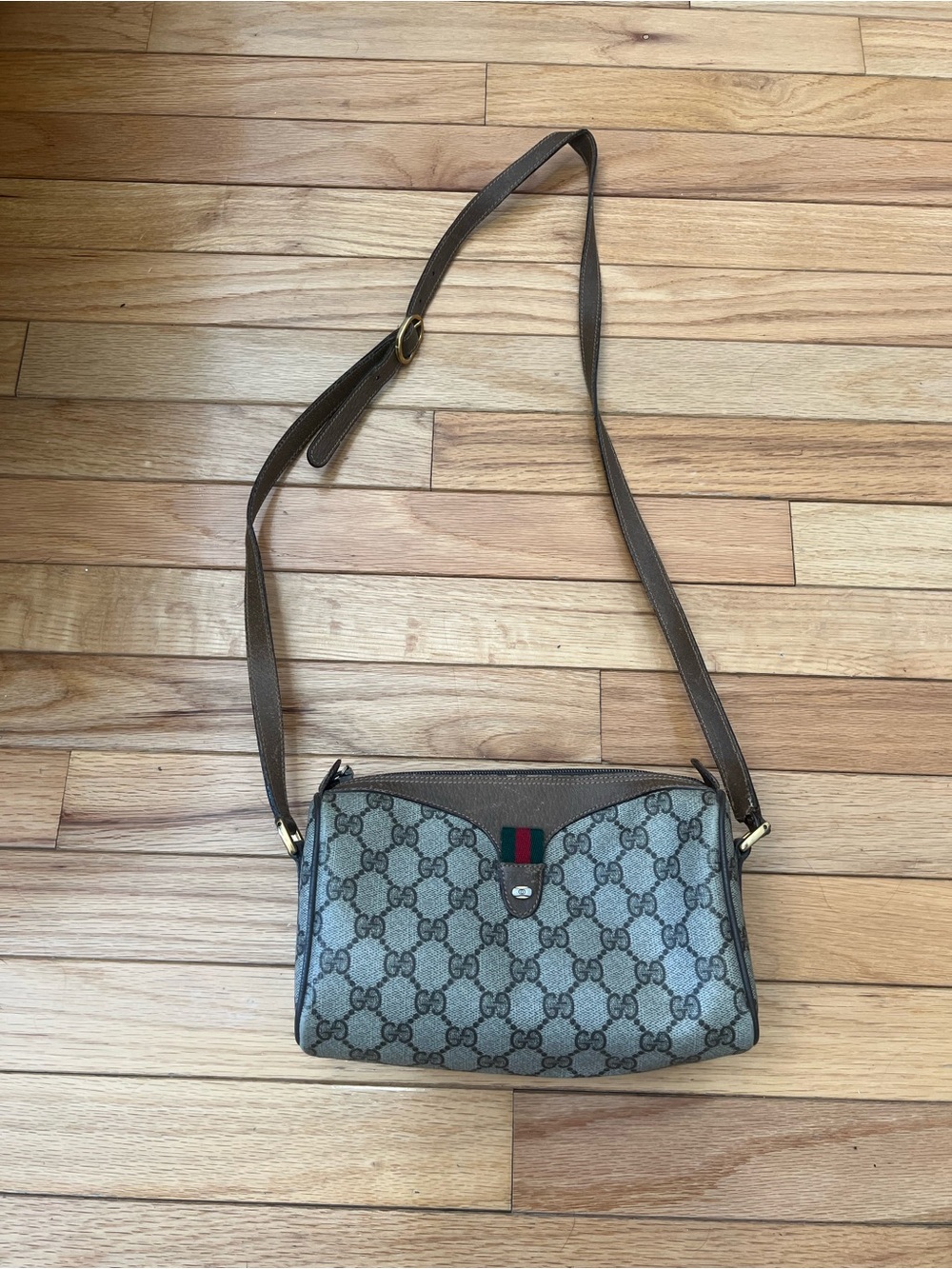 Gucci Beige Brown GG Supreme Crossbody with Green-Red Web